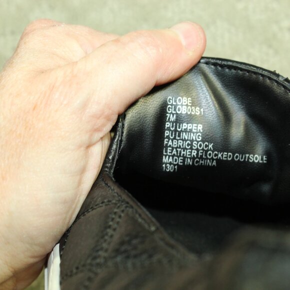 Steve Madden Women's 7M Black Quilted Sneakers - Picture 5 of 7